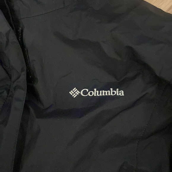 Columbia Jacket - Picture 2 of 4